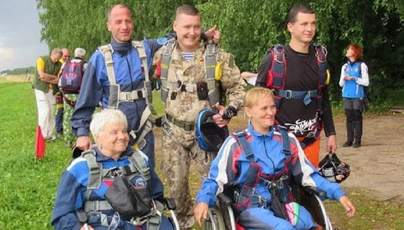 Взгляд с высоты, прыжки с парашютом